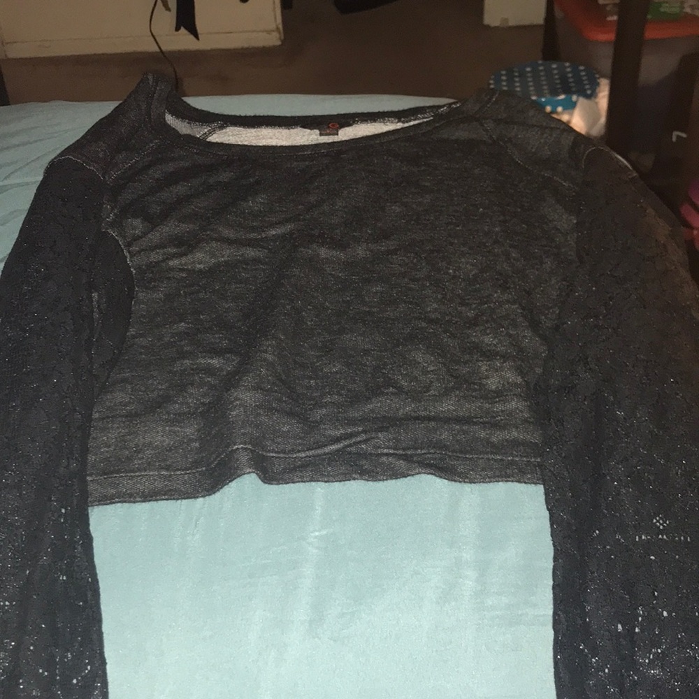 G by Guess long sleeve crop top